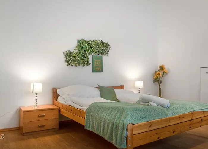 Apartman Elegant 2br - Near Bahnhof Meidling Bécs