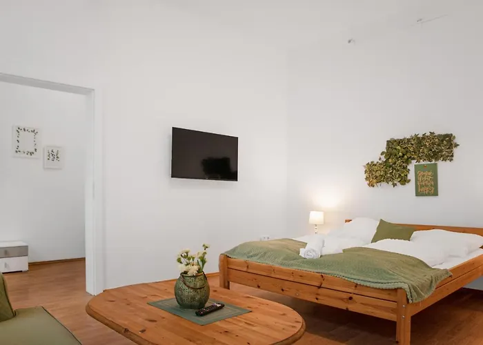 Elegant 2br - Near Bahnhof Meidling Bécs