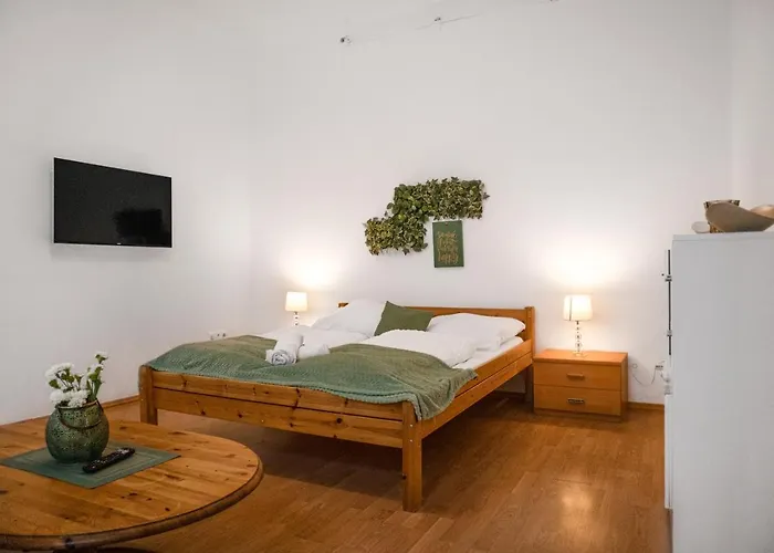 Elegant 2br - Near Bahnhof Meidling Apartman Bécs