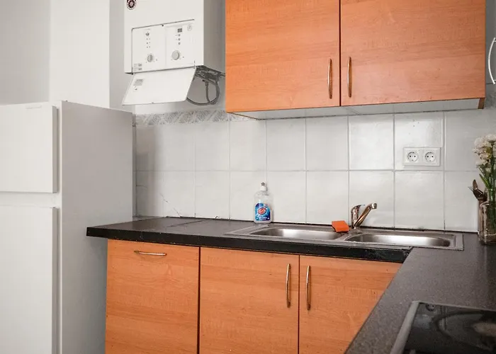 Elegant 2br - Near Bahnhof Meidling Bécs