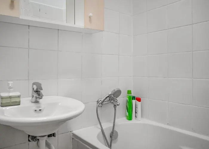 Apartman Elegant 2br - Near Bahnhof Meidling Bécs